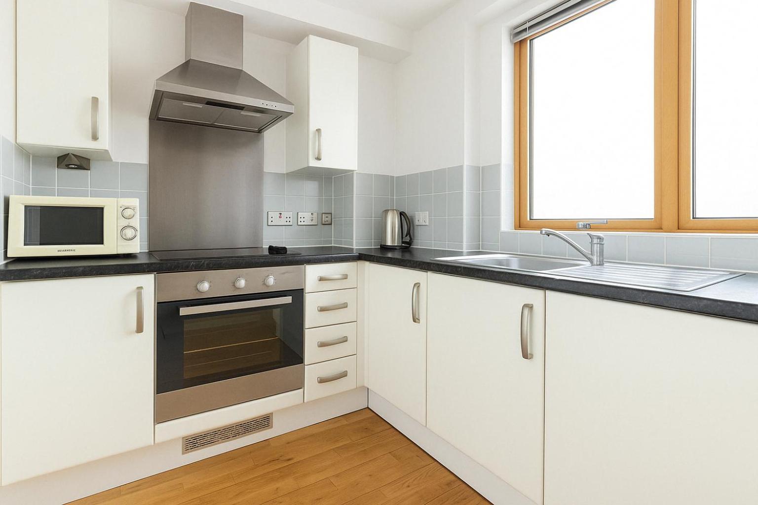 1 Bed Flat In Vibrant Hackney * London
